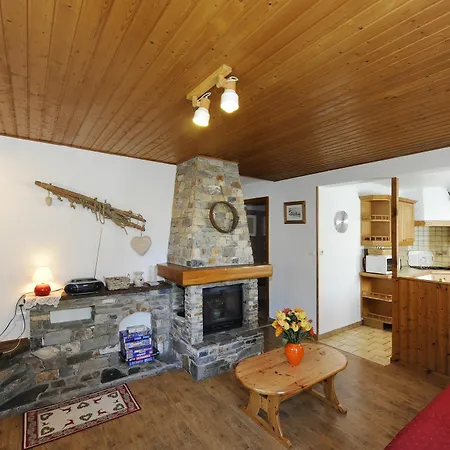 Apartamento Chamois A Modern, 2-bedroom In The Alps With Terrace Les Men Saint-Martin-de-Belleville