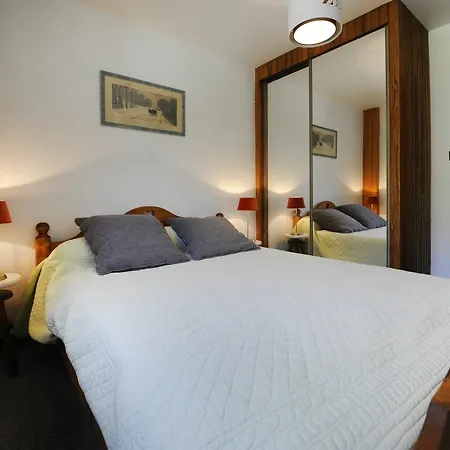 Chamois A Modern, 2-bedroom In The Alps With Terrace Les Men Apartamento *