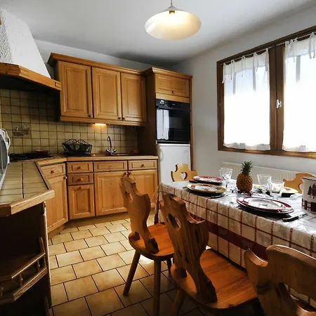Apartment Chamois A Modern, 2-bedroom In The Alps With Terrace Les Men Saint-Martin-de-Belleville