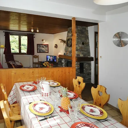 Chamois A Modern, 2-bedroom In The Alps With Terrace Les Men *
